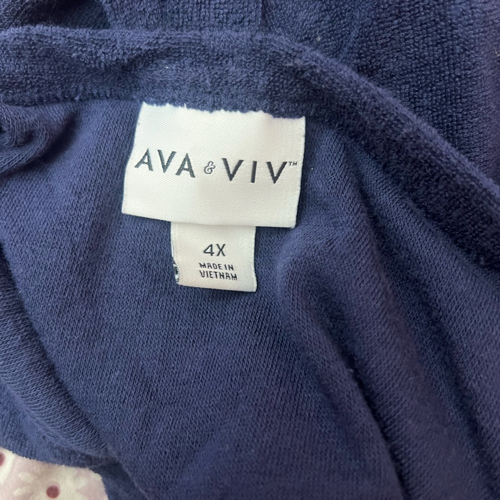 Ava & Viv 4X Navy Terrycloth Tank Top - Picture 4 of 4
